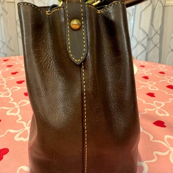 Dooney and Bourke Florentine - Picture 2 of 10